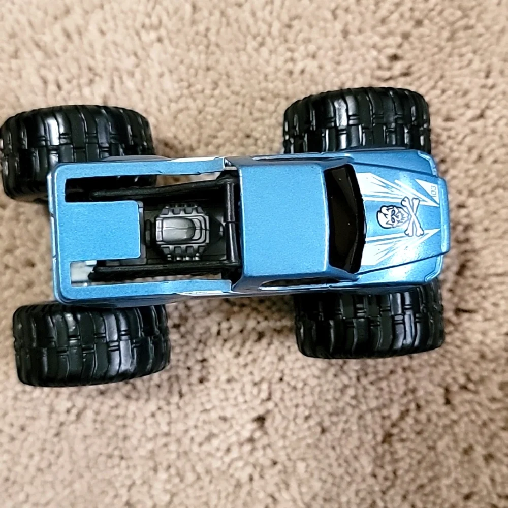 Motormax vehicle not